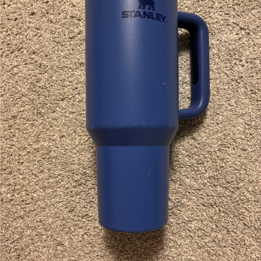 Stanley Classic Navy Travel Mug
